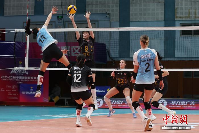 北京女排在主场以3-1逆转河南女排,迎来赛季三