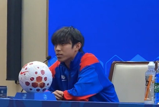 申花小将吴启鹏获老将倾囊相授 将随U19国青冲击